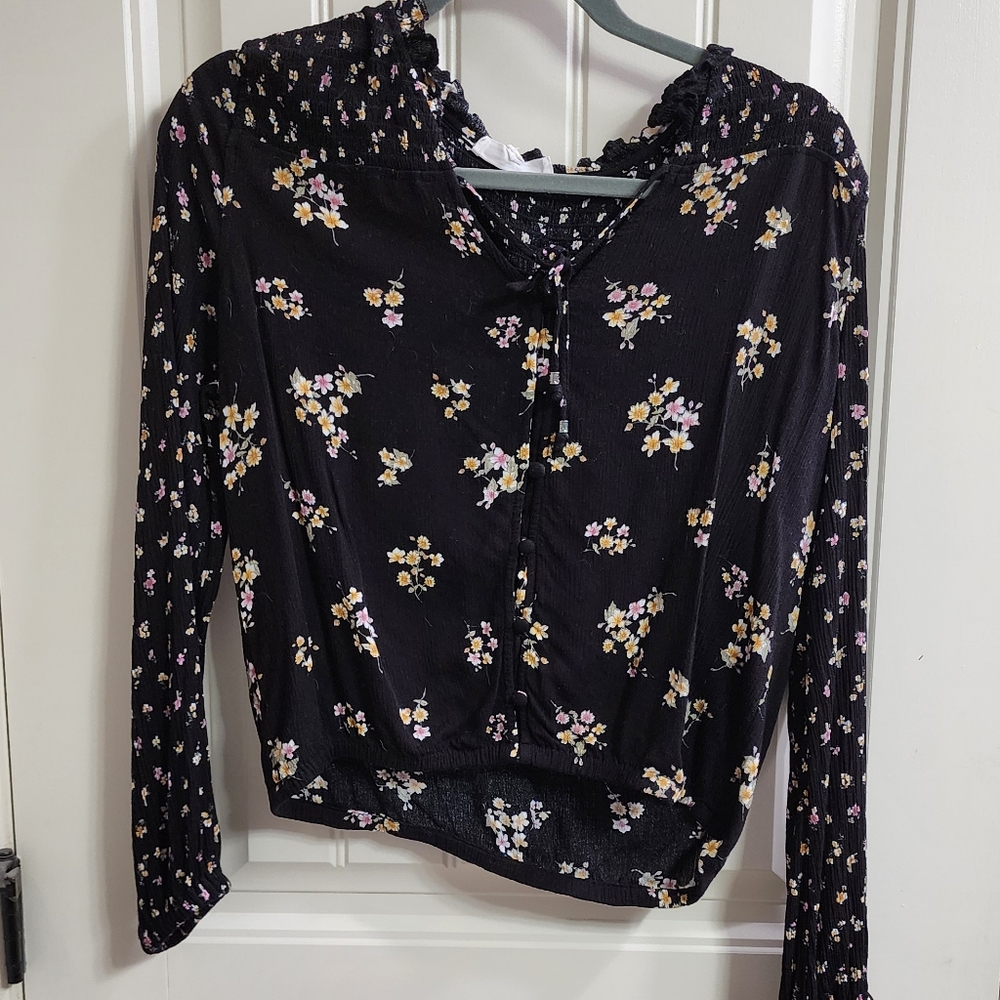 Black floral top